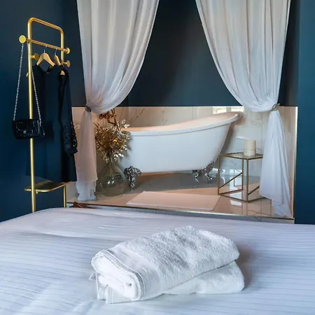 Le Boudoir Du Beaujolais Apartment